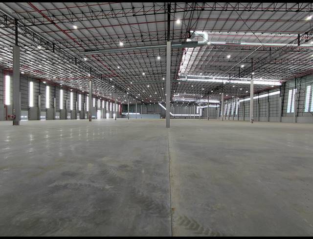 18,660M² WAREHOUSE TO LET IN GLEN MARAIS
